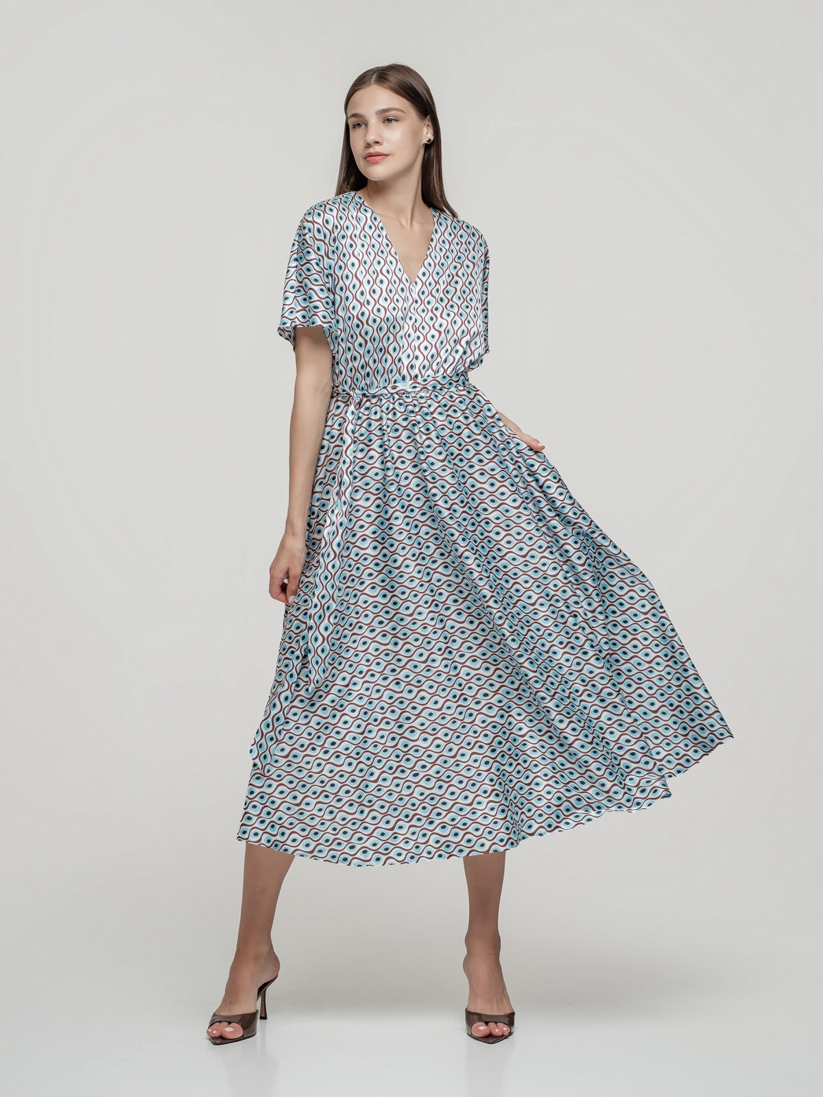 Printed Midi Dress with eye-catching printed