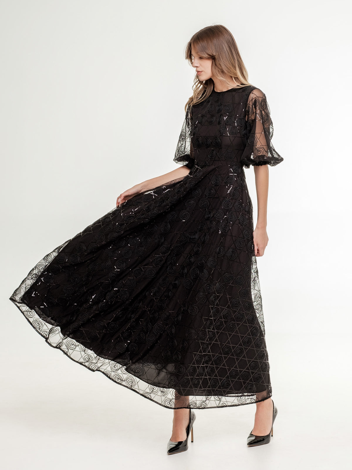 Luxurious black lace dress with sequins wide skirt