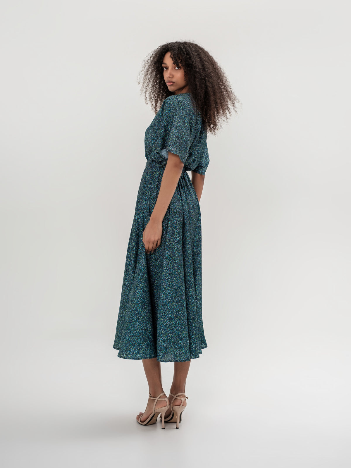 Emerald green dress with kimano sleeves V-neck with tie belt