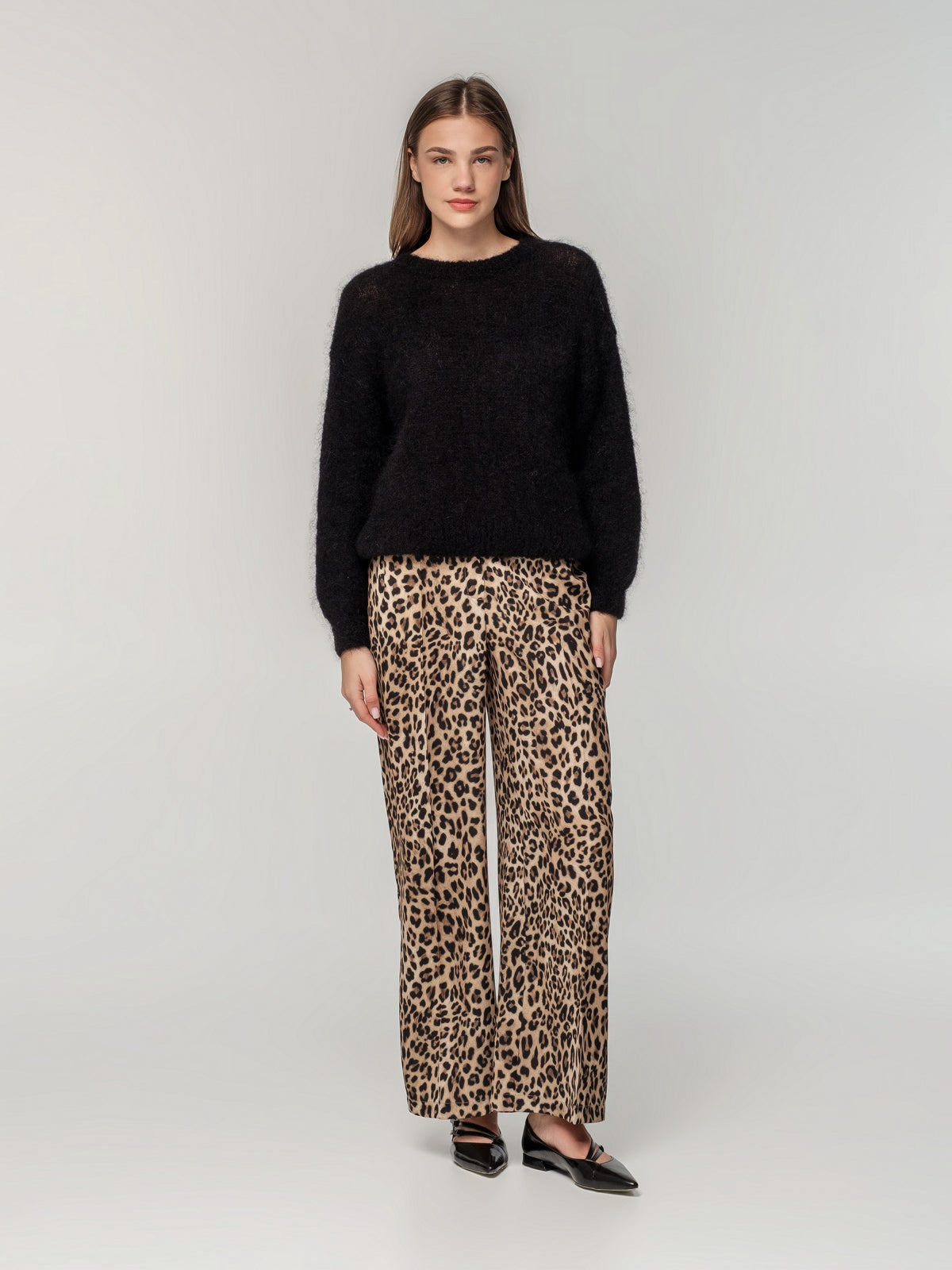 Leoparda raksta platas bikses