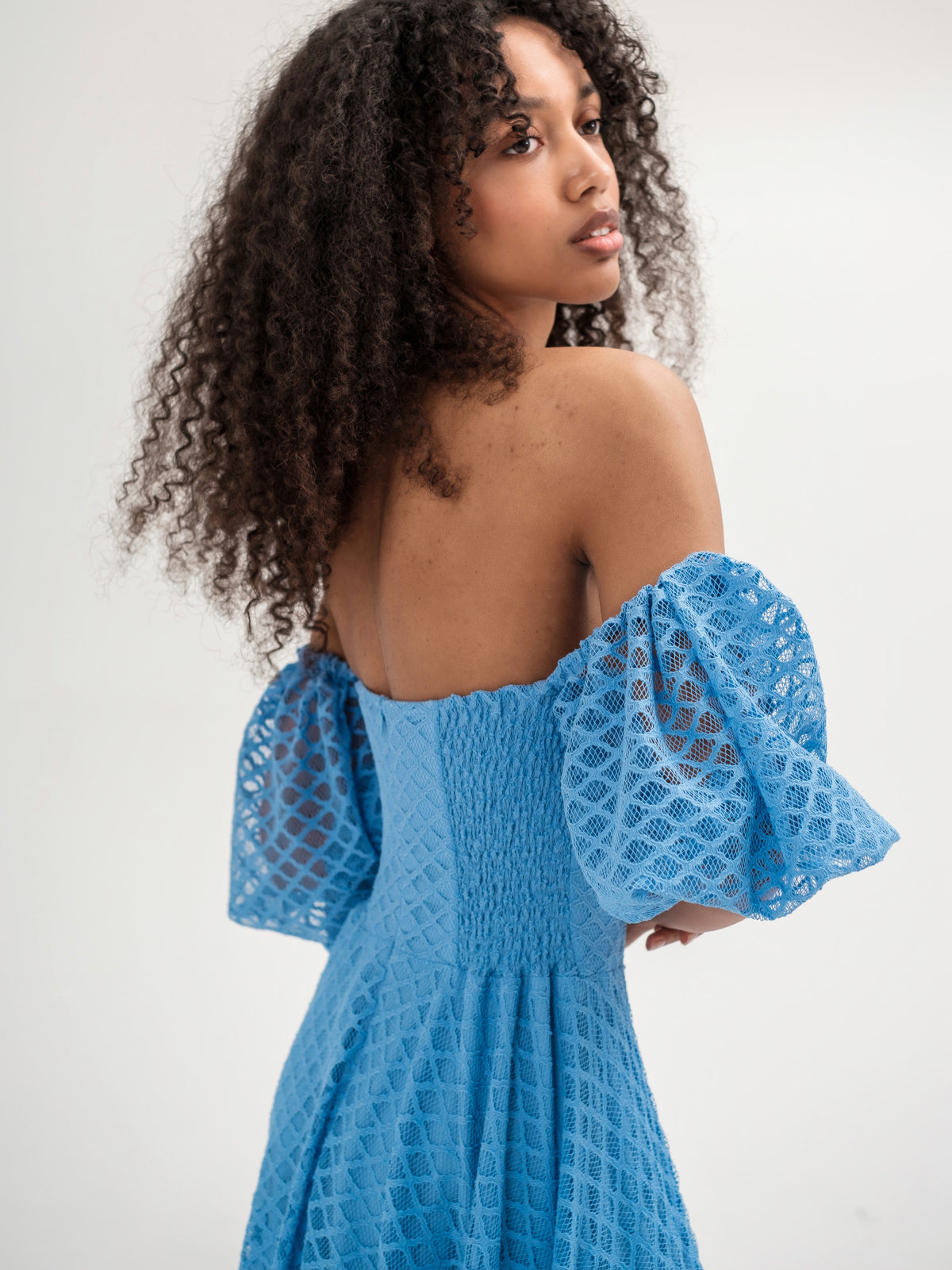 Long checkered lace dress with corset and mini off-shoulder sleeves light blue