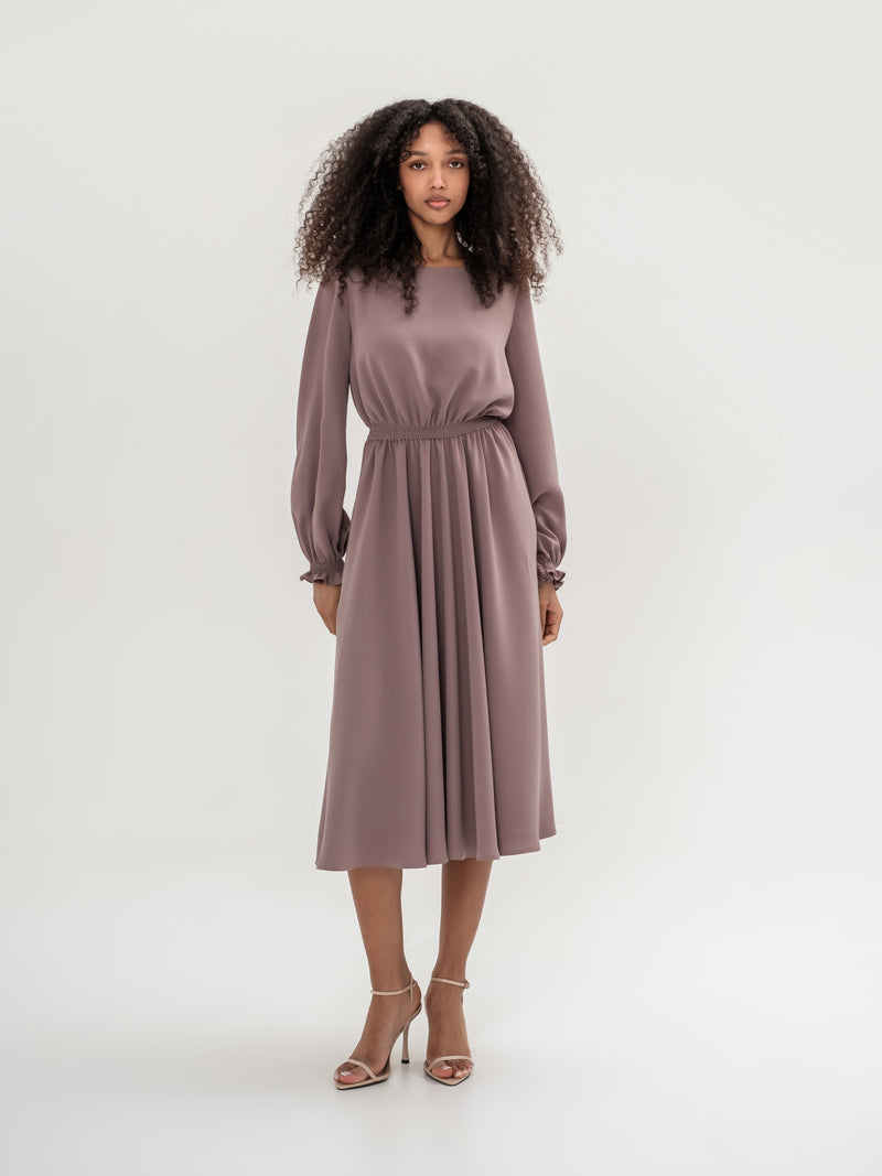Classic midi cappuccino dress with long sleeves with elastic in the waistband and cuffs