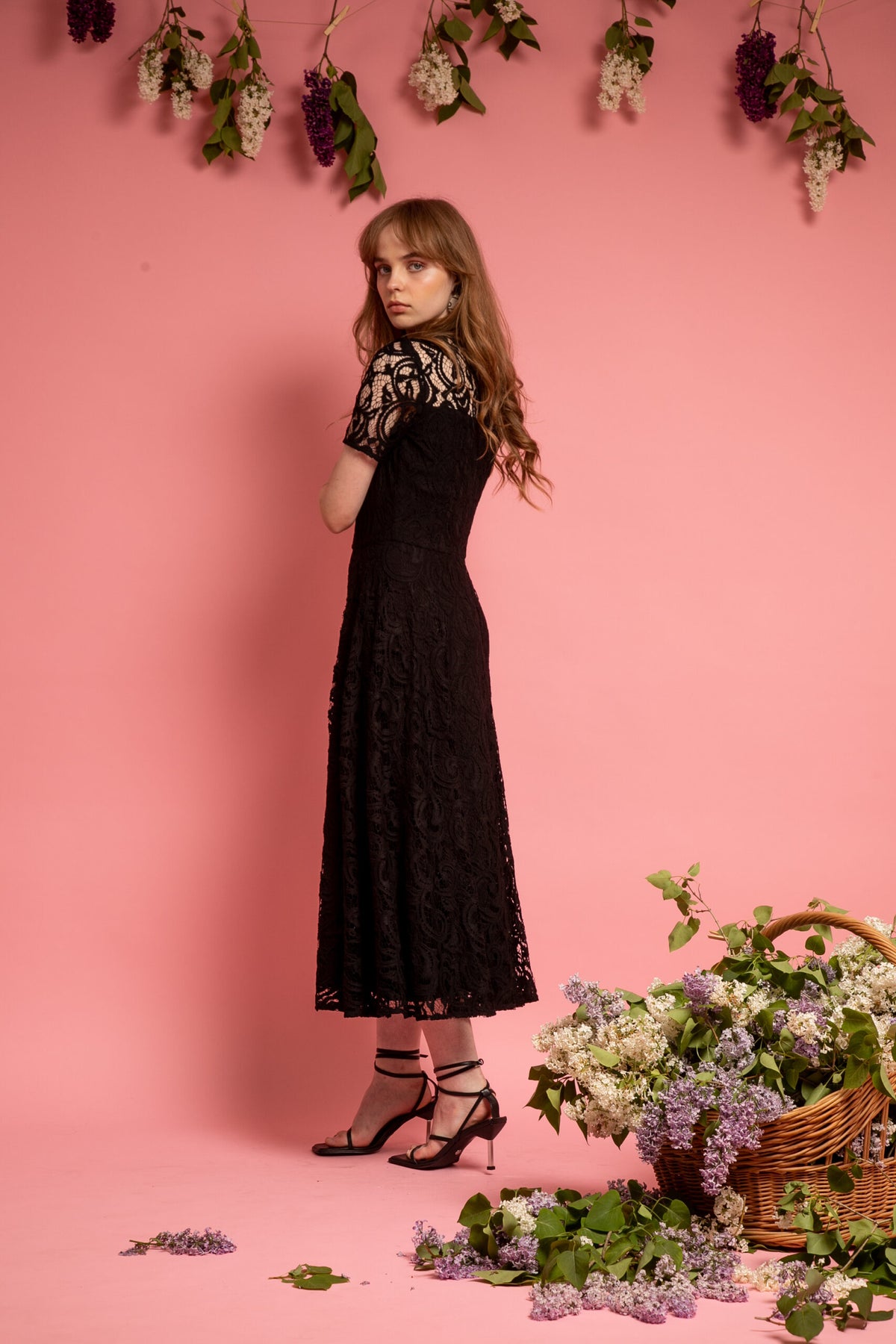 black midi lace dress with black underlining S size short sleeve round neck zipper on the back