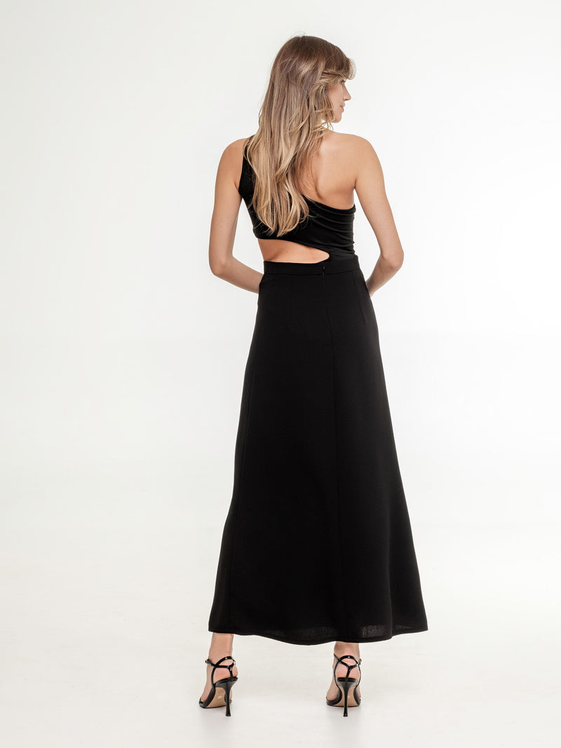 long black skirt A shaped view from the back 