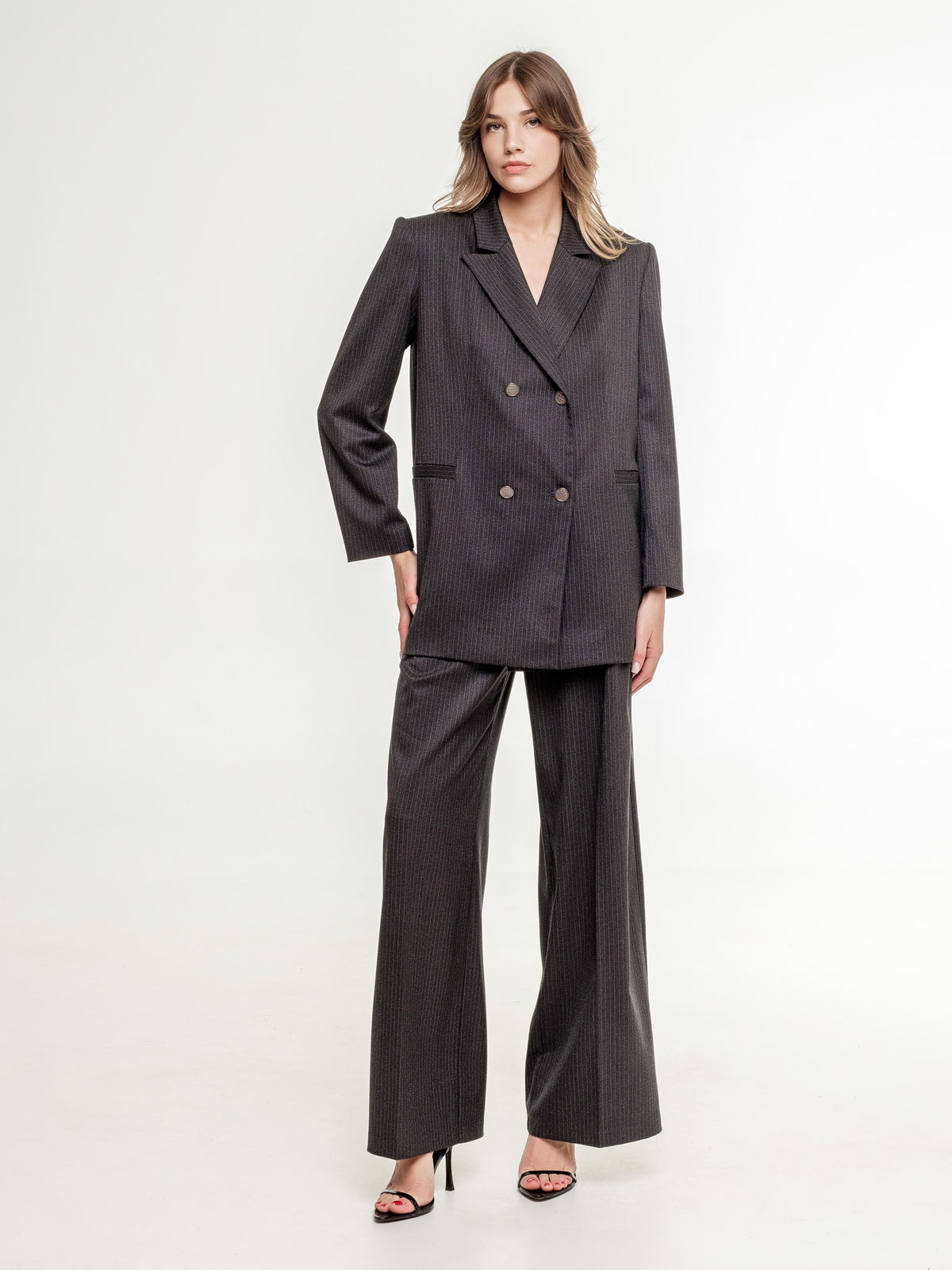 woman suit dark grey wide fit jacket and wide trousers